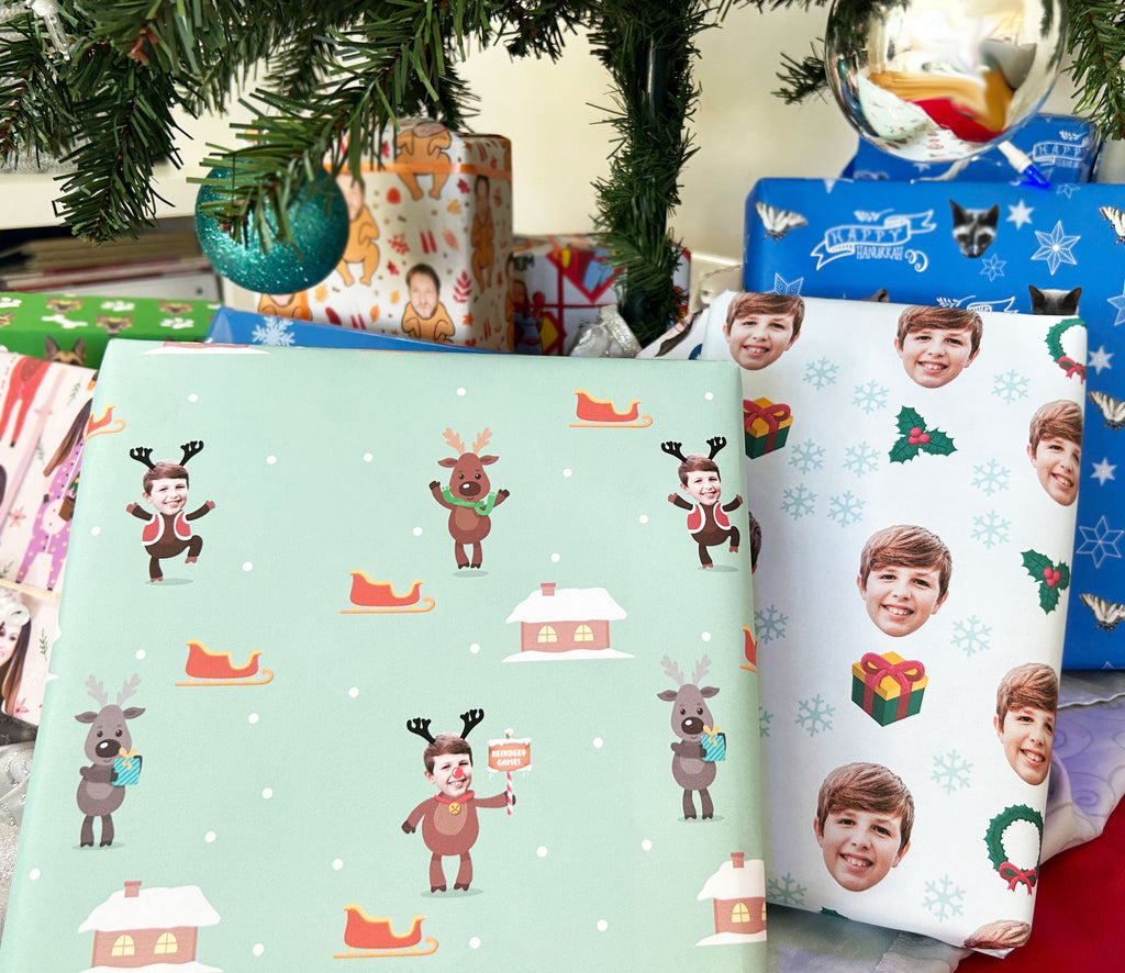 Merry Mistletoe Wrapping Paper
